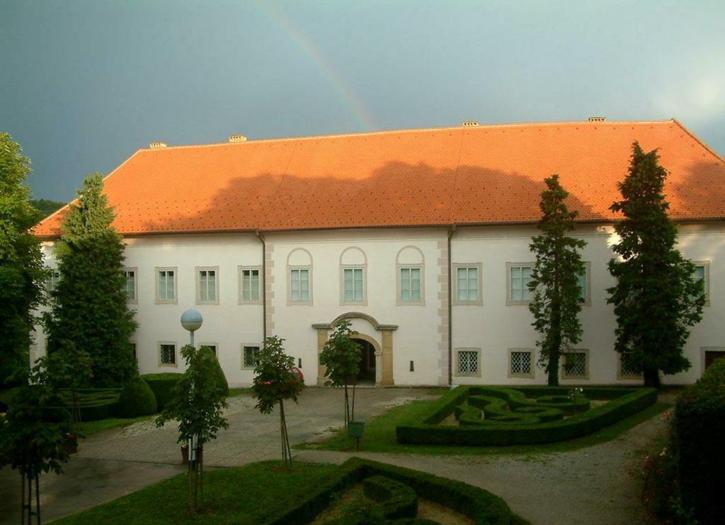 dvorac-orsic-2.jpg