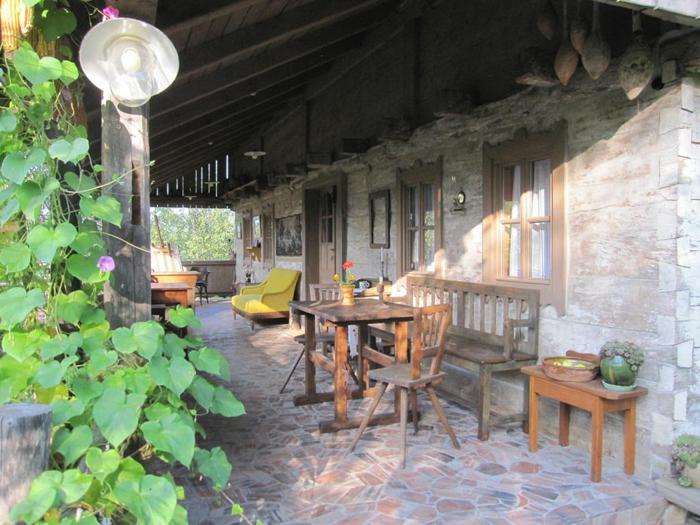 hize-na-bregu-2.jpg